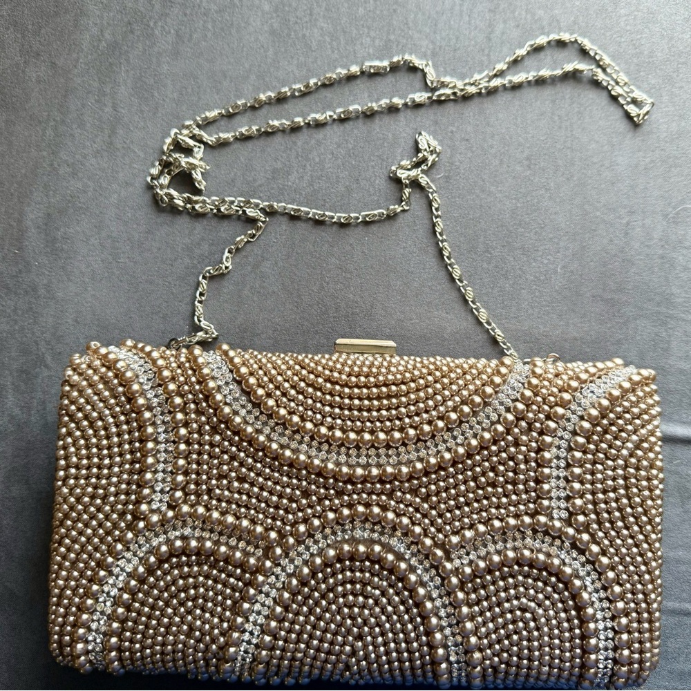 Elegant Pearl Beaded Clutch